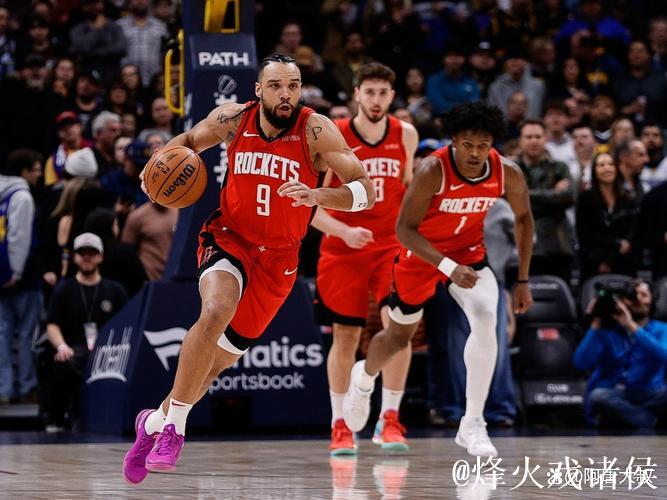 掘金战胜火箭豪取五连胜,火箭则遭遇败仗无法延续连胜 掘金战胜火箭豪取五连胜,火箭则遭遇败仗无法延续连胜